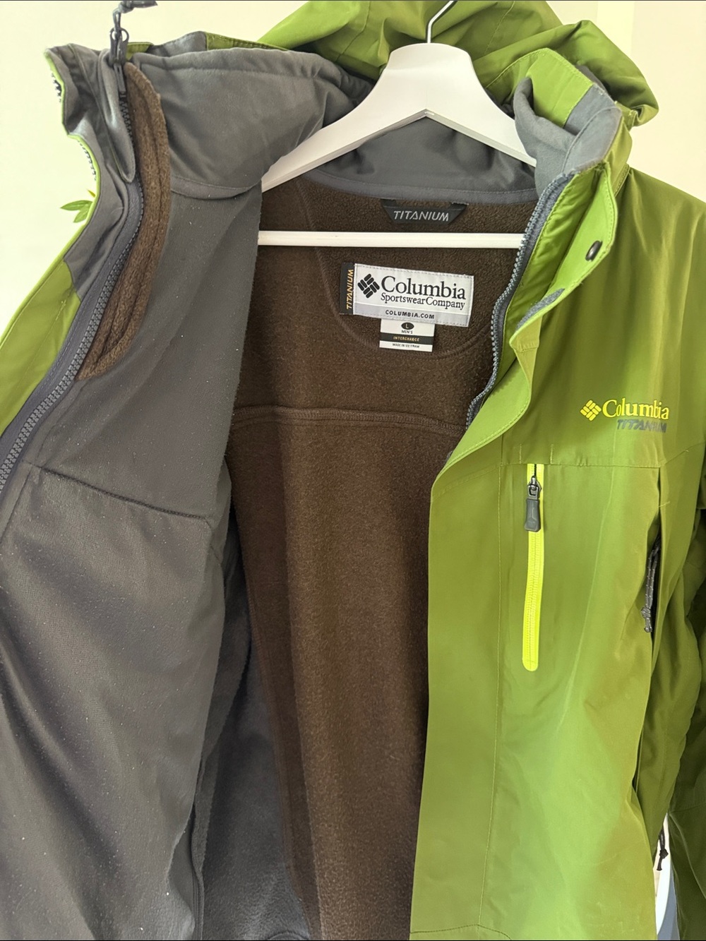 Columbia Men's Two-Tone Green Hooded Ski Jacket two‎ in one Omni tech titanium - Picture 7 of 11